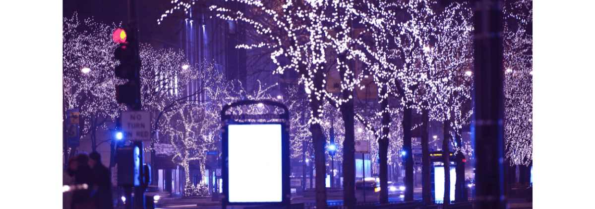 Street-Decor-Holiday-lights-on-Chicago-Street.
